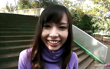 Sexy Japanese Teen Gets Blown By Older Man In Car - Must-Watch!