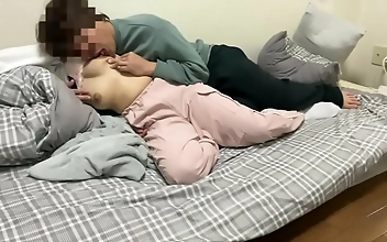 Japanese Couple's Steamy Sex Video - Must-See!