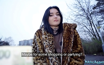 Experience The Ultimate French Porn With Crystal Cherry's Outdoor Blowjob And Big Dick Pov!