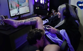 Japanese Girl Gets Pleasured During Fortnite Gaming Session