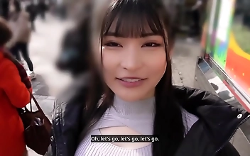 Big-Breasted Masochist Girlfriend Gets Creampied: A Voice Actress's Intimate Desire Exposed!