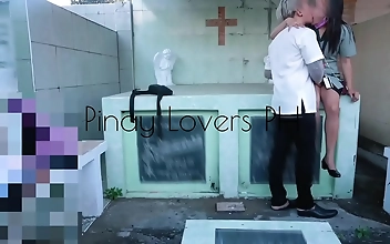 Japanese Teacher And Student's Risky Cemetery Sex - Si Mam Kinantot Sa Sementeryo!