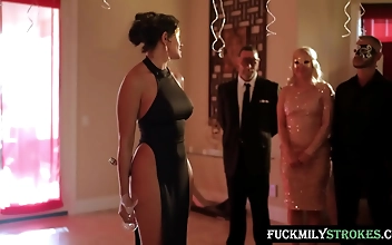 Fierce Fucking Stepsiblings - The Ultimate New Year's Eve Fantasy!