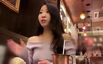 Forgotten! Watch Beautiful Escort Queen Reveals Her Secrets!